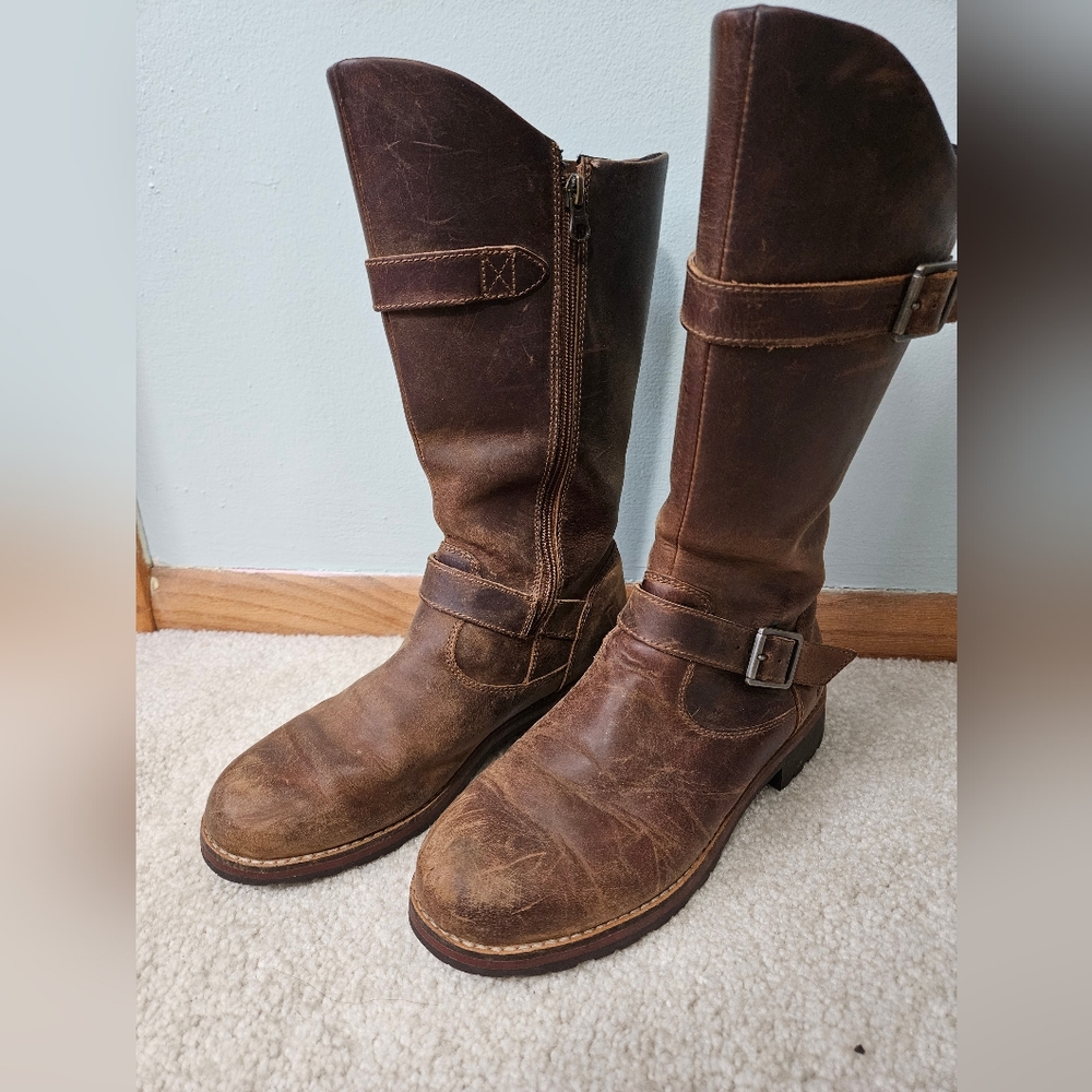 Patagonia, Tall Brown Leather Women's Boots, Size 8